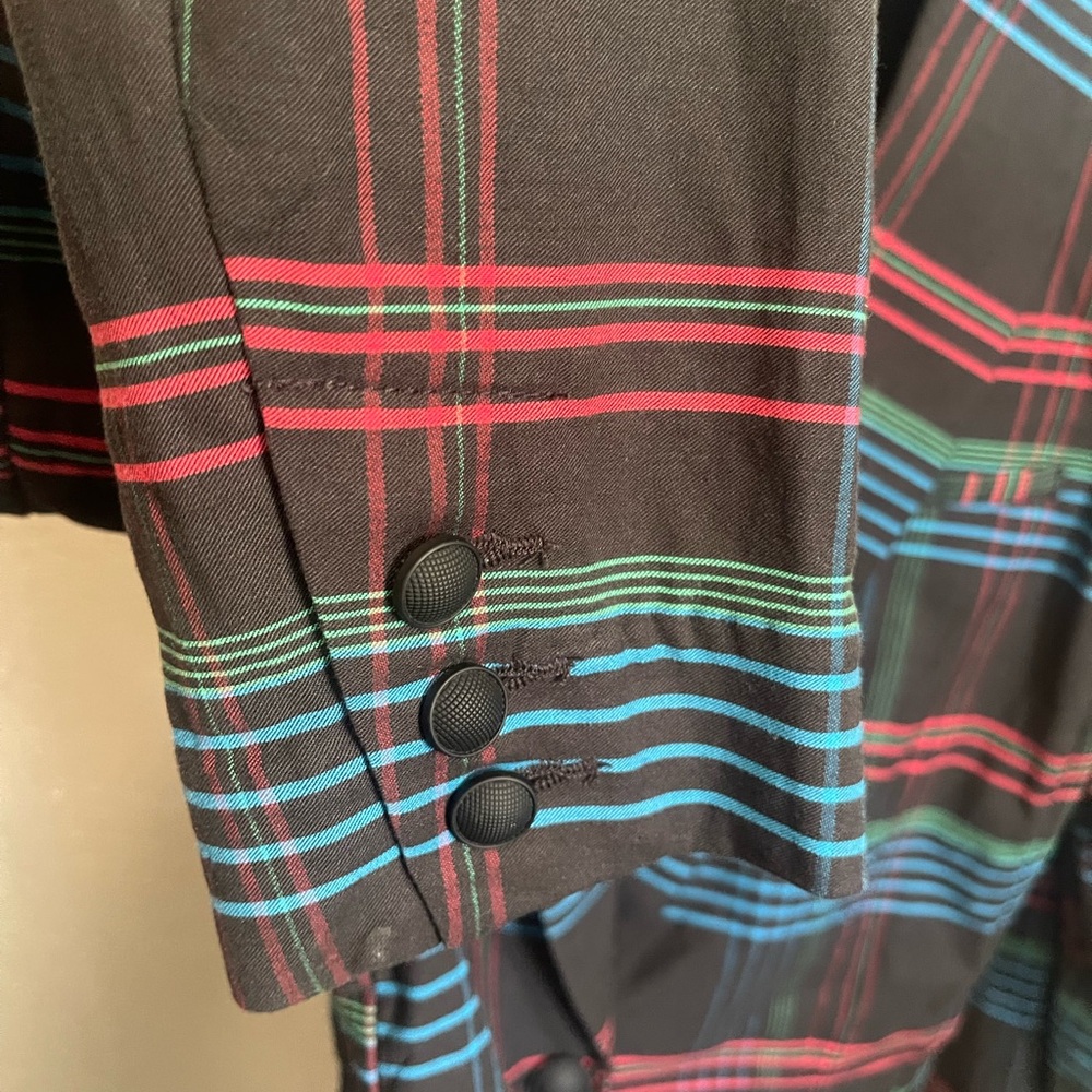 Cabi Plaid Women's Blazer - Picture 8 of 12
